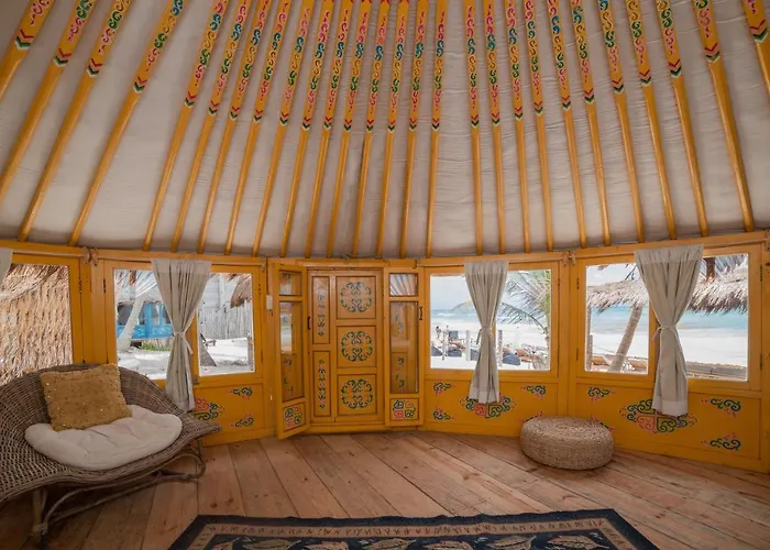 Kookay Beach Hotel 2*